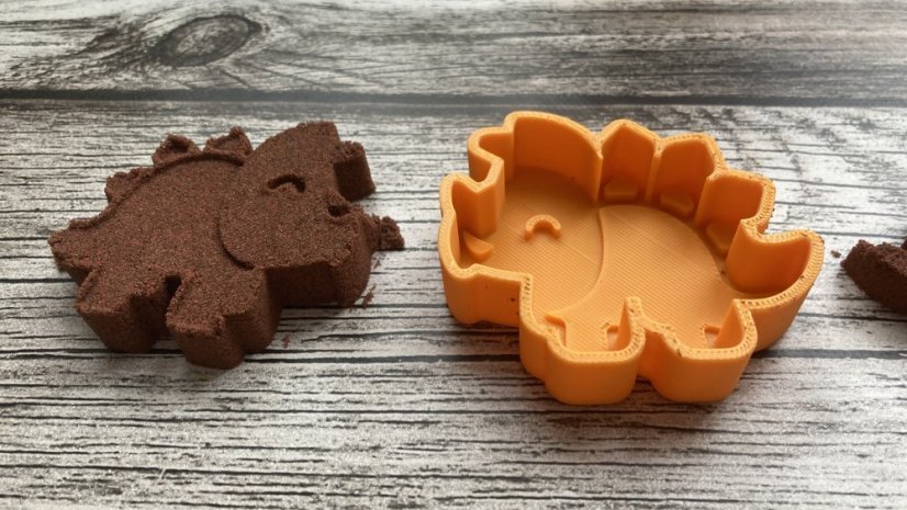 mini-bábovičky (různé druhy uvnitř) - Motiv bábovky: dino - dlouhokrk