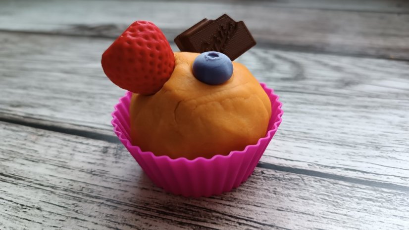 Zdobení Muffinů (různé varianty, i samotné dekorace) - Varianty: set - 4muffiny s dekoracemi (bez plechu)