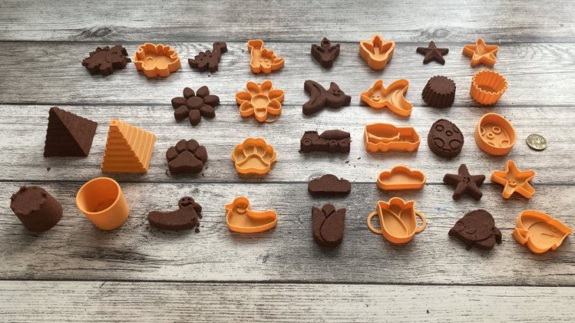 mini-bábovičky (různé druhy uvnitř) - Motiv bábovky: dino - dlouhokrk