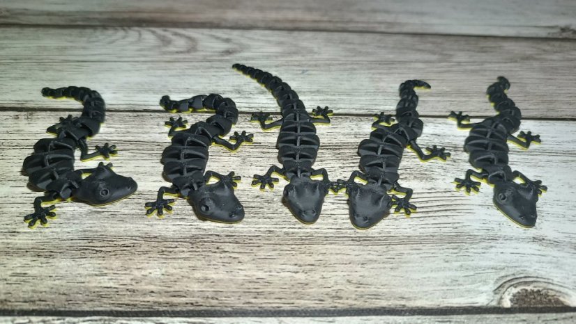 Postavičky a figurky - RŮZNÉ DRUHY - Typ figurky: ještěrka flexibilní 164 mm
