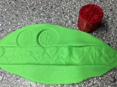 Miniváleček do modelíny - KVĚTINY