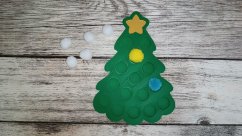 Pompomový tácek - stromeček