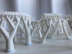 Recykláček - Barevné bobky / stromečky