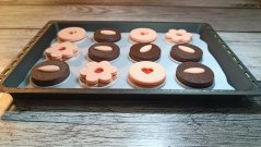 Skládací cukroví set (12 cukrátek + plech + peč.papír)